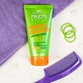 thumbnail image 3 of Garnier Fructis Style Crème Anti-Frisottis Lisse pour Séchage Rapide, 5,1 fl oz, 3 of 4