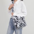 thumbnail image 4 of Bolso Con Elegante para Mujer Asa Superior Leopardo Felpa, 4 of 9