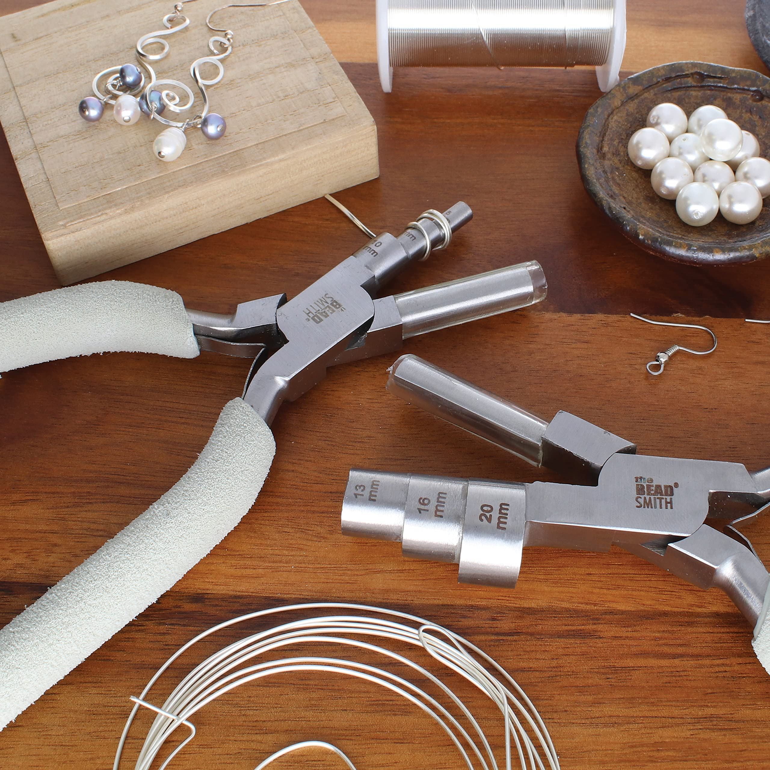The Beadsmith Wire Looping Pliers - Three Loop Sizes (13-20 mm), Polished Steel Head, Comfort Grip