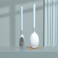 thumbnail image 4 of Soporte de cepillo de baño Lindo Silicone Scrubber con mango largo Soporte de secado rápido Cepillos flexibles Accesorios de limpieza de baño Azul Speravity HA059138-03, 4 of 7