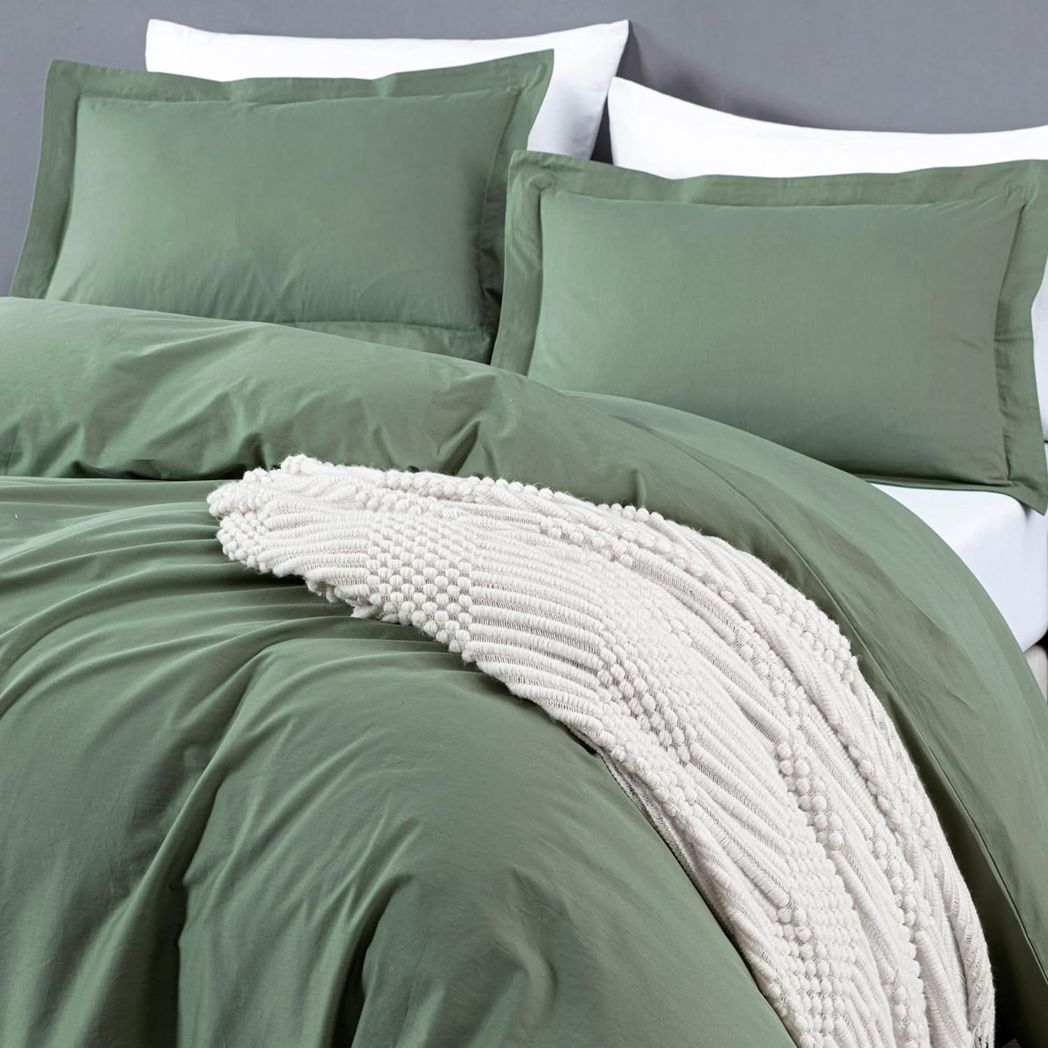 Chezmoi Collection Solid Sage Green 100% Cotton Duvet Cover Set King Size, 3-Piece Luxury Soft Breathable Smooth Cooling 250TC Cotton Twill Comforter Cover with Button Closure
