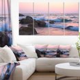 thumbnail image 1 of Rocky Coast avec Vagues en Mousse, 1 of 3