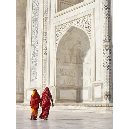 Taj Mahal, UNESCO World Heritage Site, Women in Colourful Saris, Agra, Uttar Pradesh State, India, Print Wall Art By Gavin (Best Apparel Shopping Sites India)