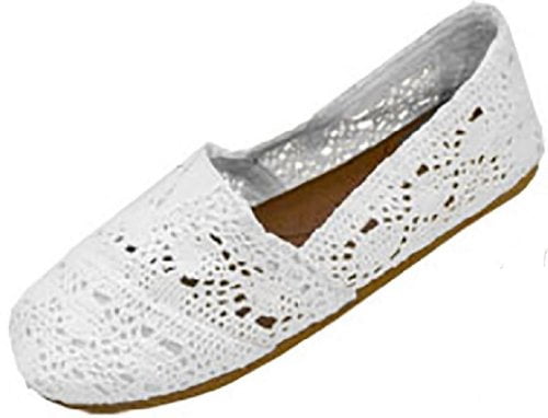 white canvas flats