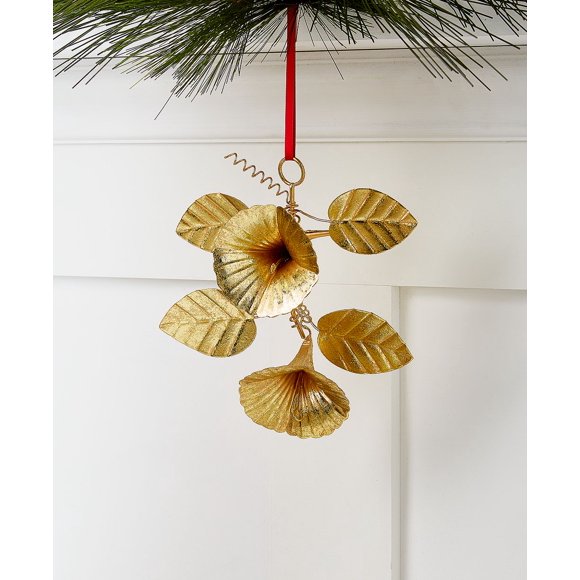 Holiday Lane Bugs & Botanicals Iron Flowers and Leaves Ornament, Gold