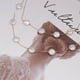 thumbnail image 4 of Qarigey Gargantilla de perlas de moda elegante de doble capa ajustable Simple Collar colgante joyería Collar accesorios de ropa Ropa, zapatos y accesorios Miscelánea Qarigey AP014838-00, 4 of 6