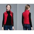 thumbnail image 2 of XL Chaleco ligero y ajustado para mujer, 2 of 5