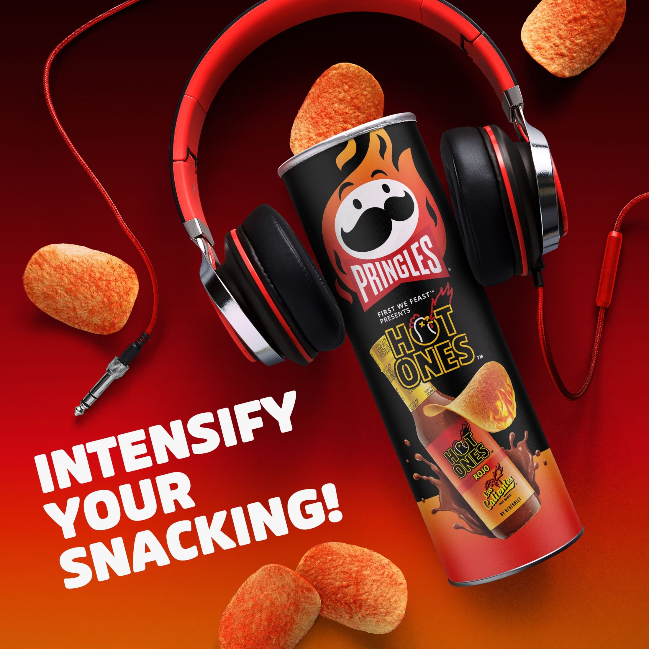 (14 pack) Pringles Rojo Potato Crisps Chips, Lunch Snacks, 5.5 oz Canister
