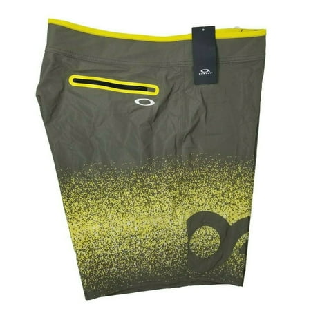 Men's Oakley Pixel Board Short Dark Brush 18 Inches - Size 40