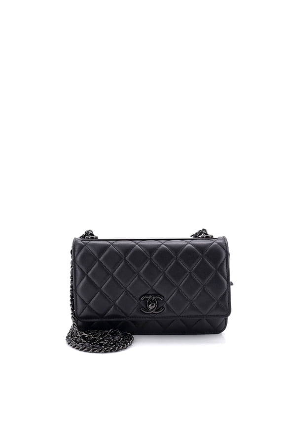 Pre-Owned So Black Trendy CC Wallet on Chain Quilted Lambskin By Rebag