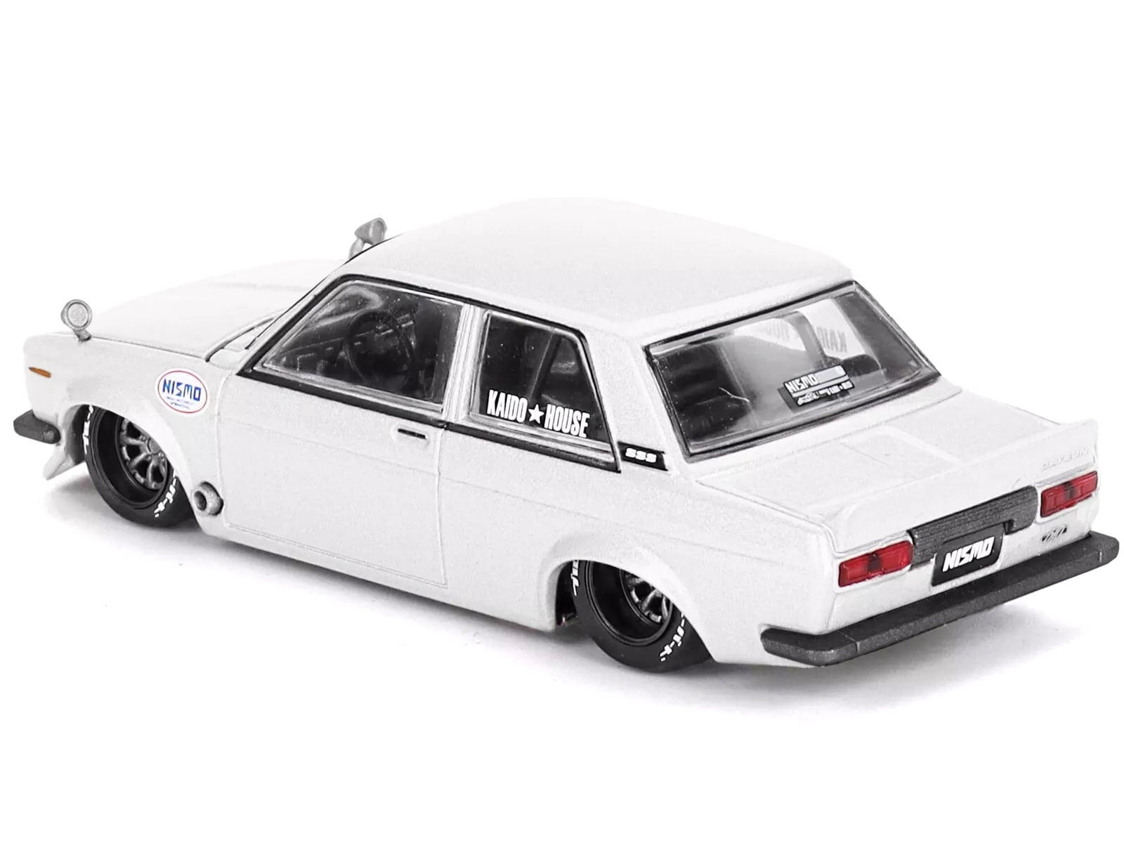 MINI GT 1/64 - DATSUN 510 Street Nismo V2 - 1969