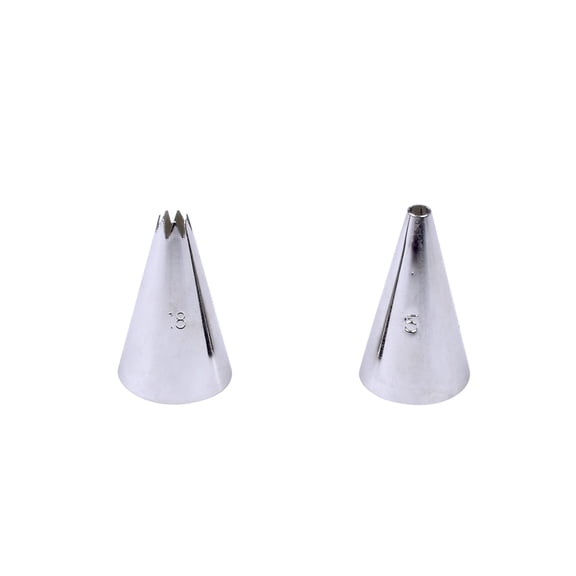 12 Pack: No. 5 Round & No. 18 Star Tip Set by Celebrate It