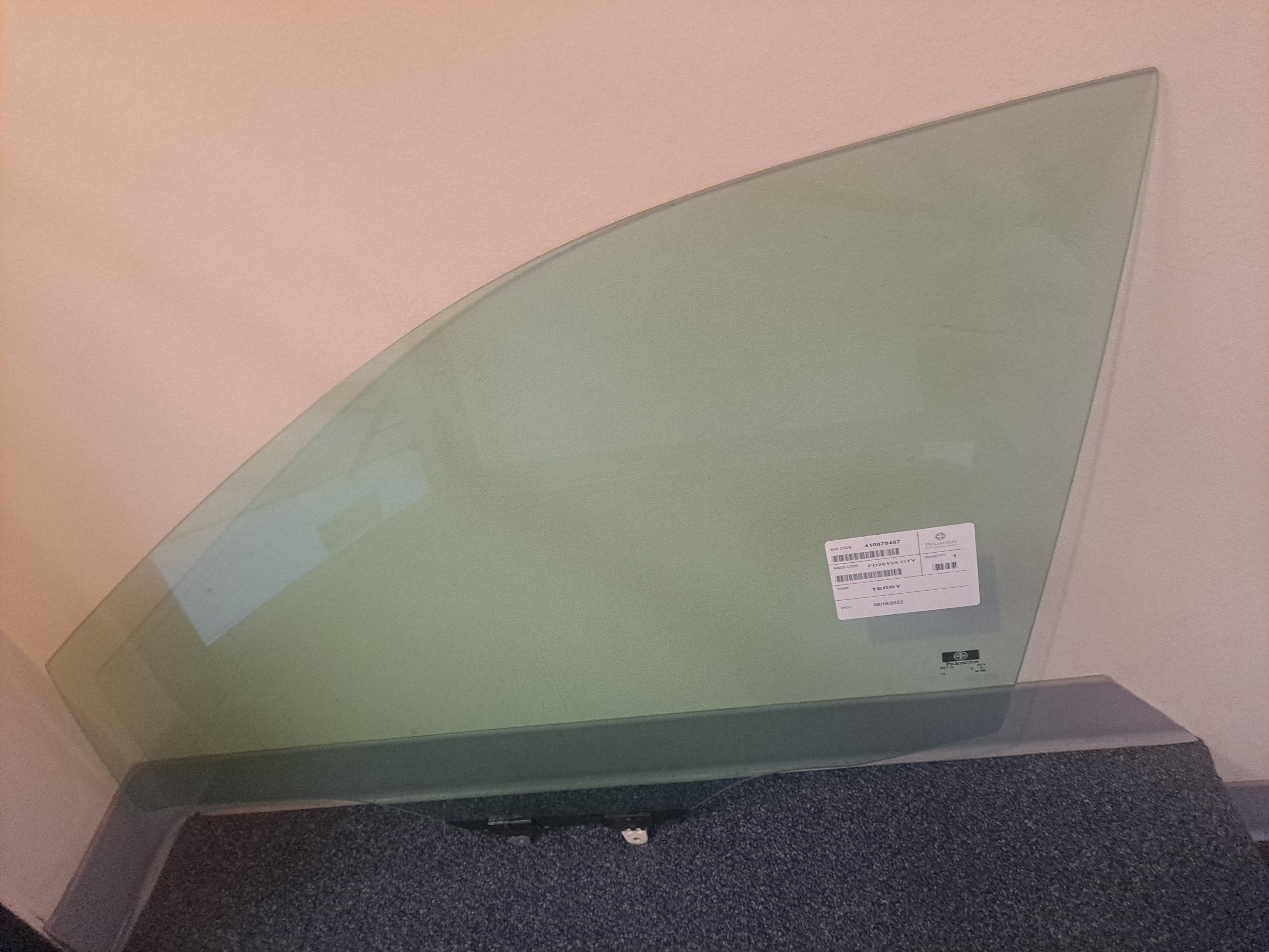 Tempered Passenger Right Rear Door Window Glass For Volvo S60 Sedan (2001-2009) - Solar Controlled, Rolls Up/Down