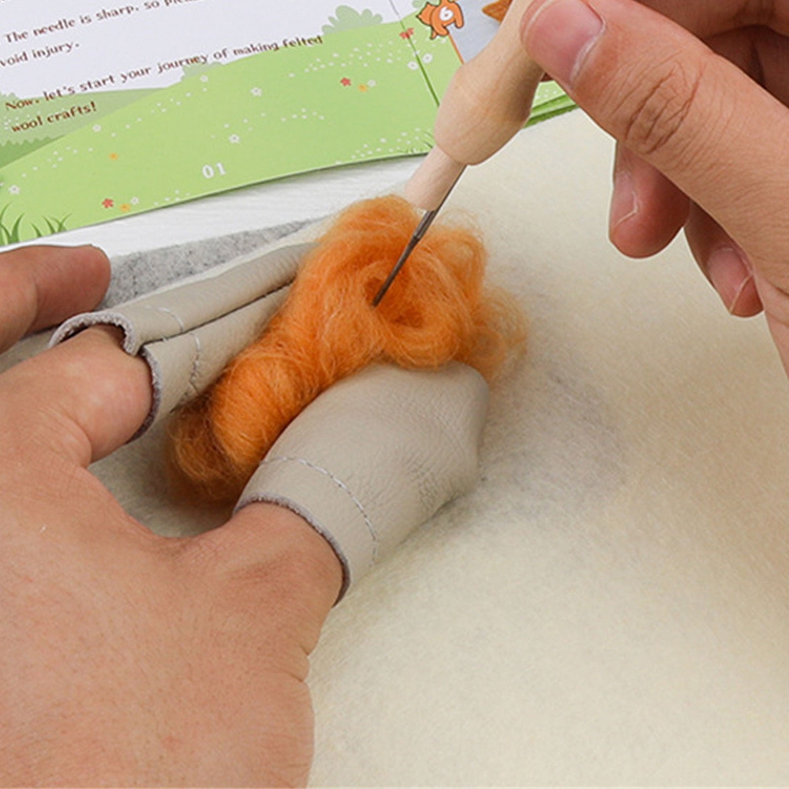 Handmade Needle Felting Kits Lovely Cats Coasters Wool Needle Felting Starter Kits Easy to Use Needle Felting Supplies