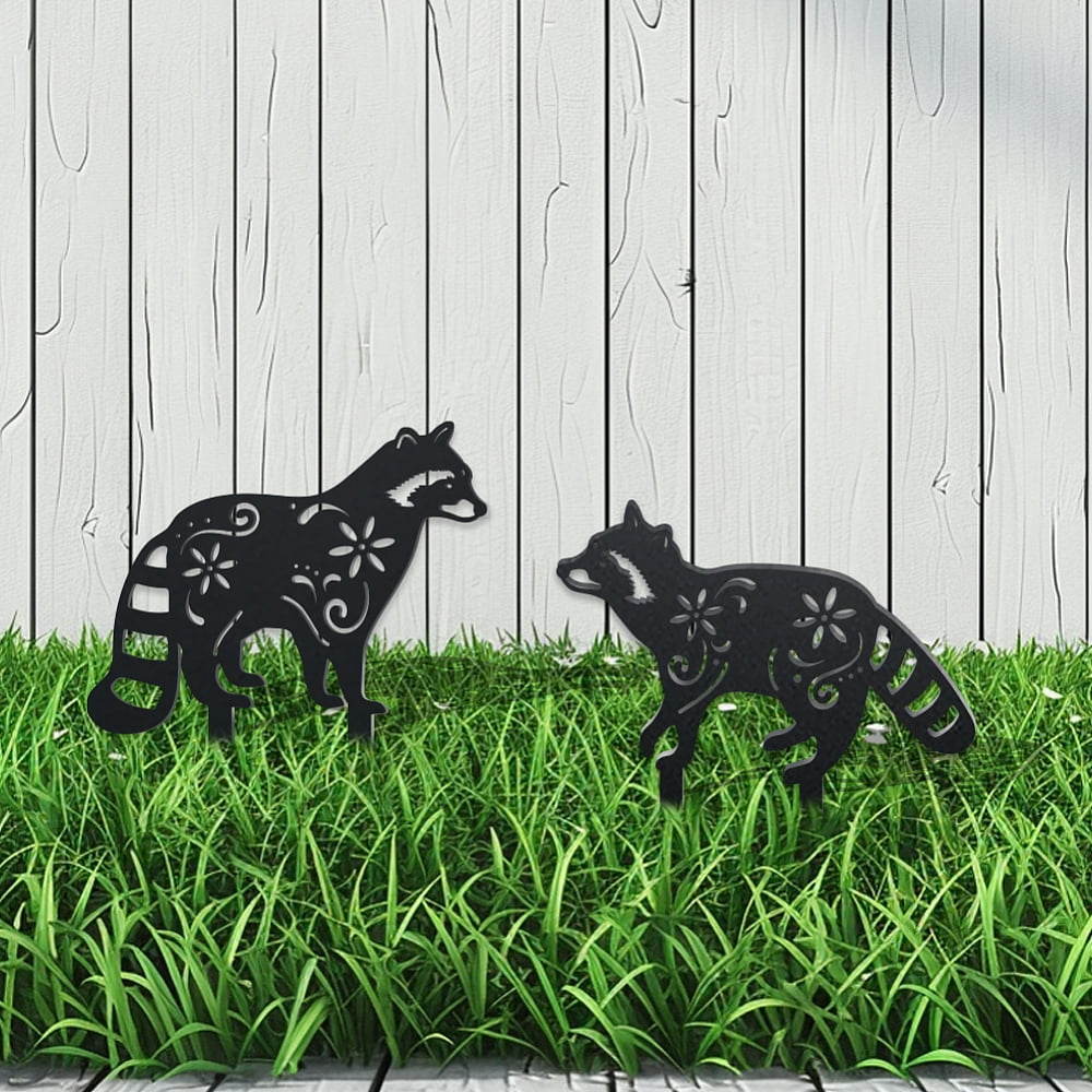 2Pcs Raccoon Metal Decorative Garden Stakes Black Raccoon Silhouette Metal Outdoor Statues Animals Garden Ornament Gifts Black Yard Art Decoration