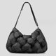 thumbnail image 2 of Bolso de hombro de nailon de algodón con plumón de gran capacidad con diseño de bolso bandolera, bolso de mano tejido negro, bolso grande plisado versátil, 2 of 5