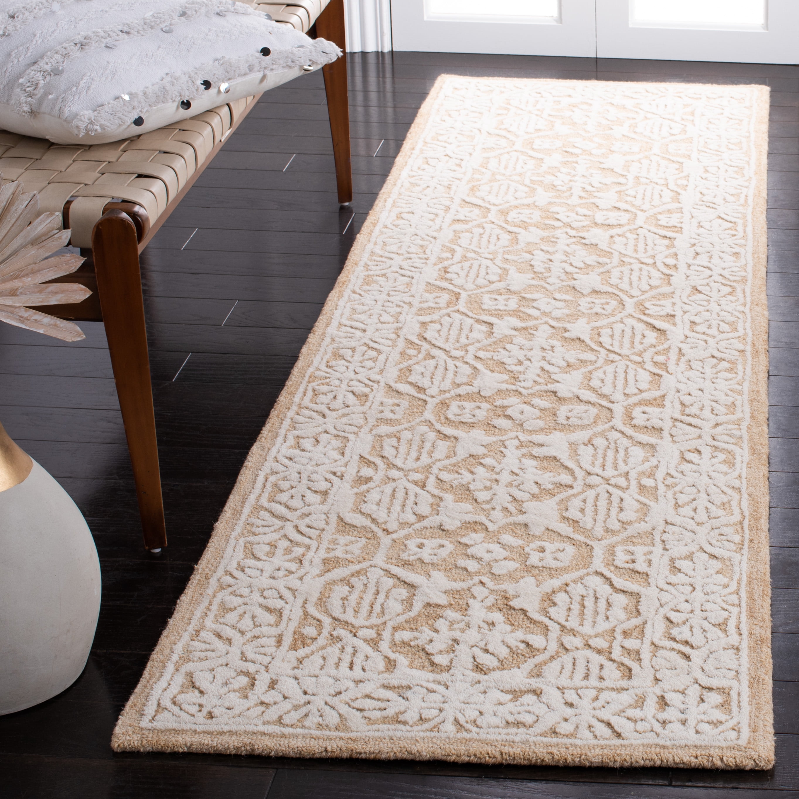 SAFAVIEH Metro Lorenzo Medallion Runner Rug, Gold/Ivory, 2'3" x 8'