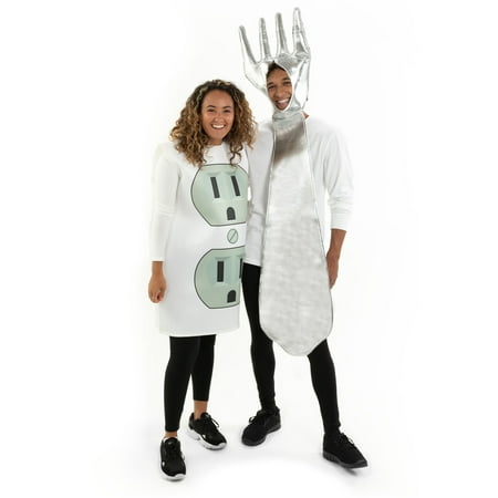 Hauntlook Electrifyin' Fork & Socket Couples Costumes - Funny Adult Halloween Costume