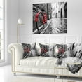 thumbnail image 2 of Vélo Rouge Vintage Rétro - Paysage Urbain Photo Jeter Oreiller - 16x16, 2 of 4