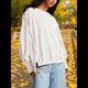 thumbnail image 5 of Sudadera Holgada de Gran Tamaño para Mujer, Cuello Redondo, Larga, Abertura Lateral, Estilo Jersey Crema L, 5 of 10