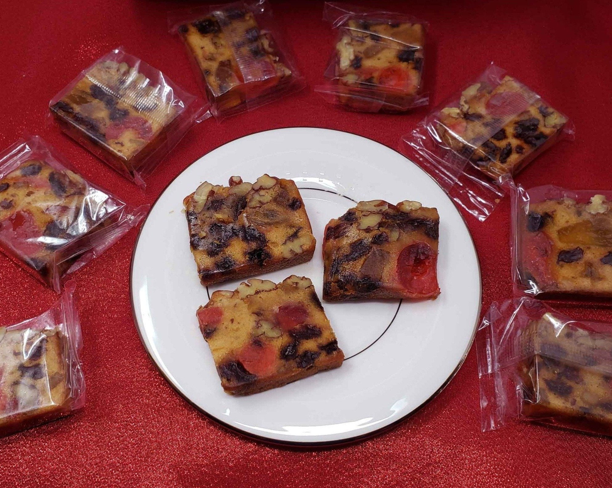 Jane Parker Fruitcake Classic Fruit Cake 30 Individually Wrapped Slices