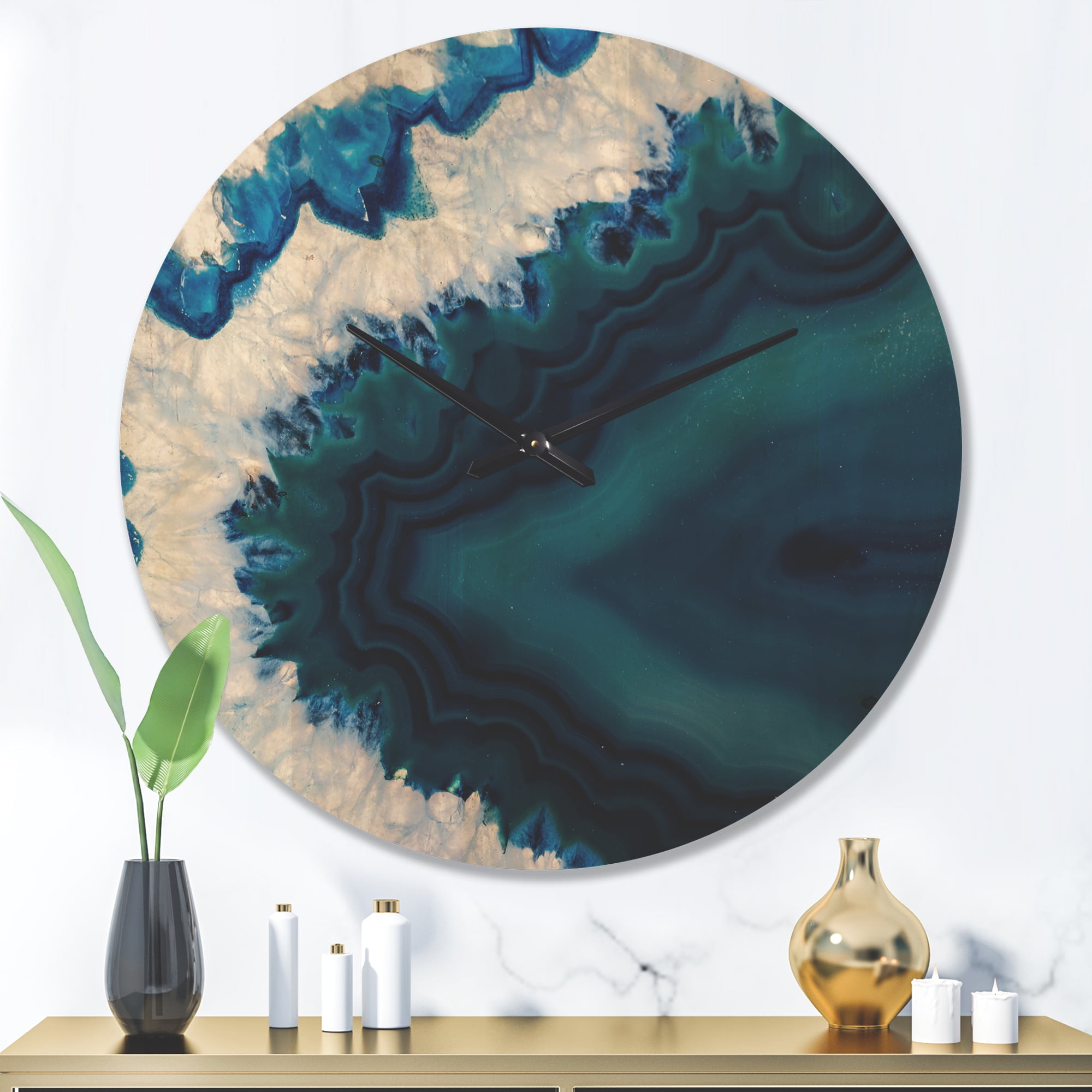 Designart 'Abstract Blue Brazilian Geode ' Modern Wood Wall Clock