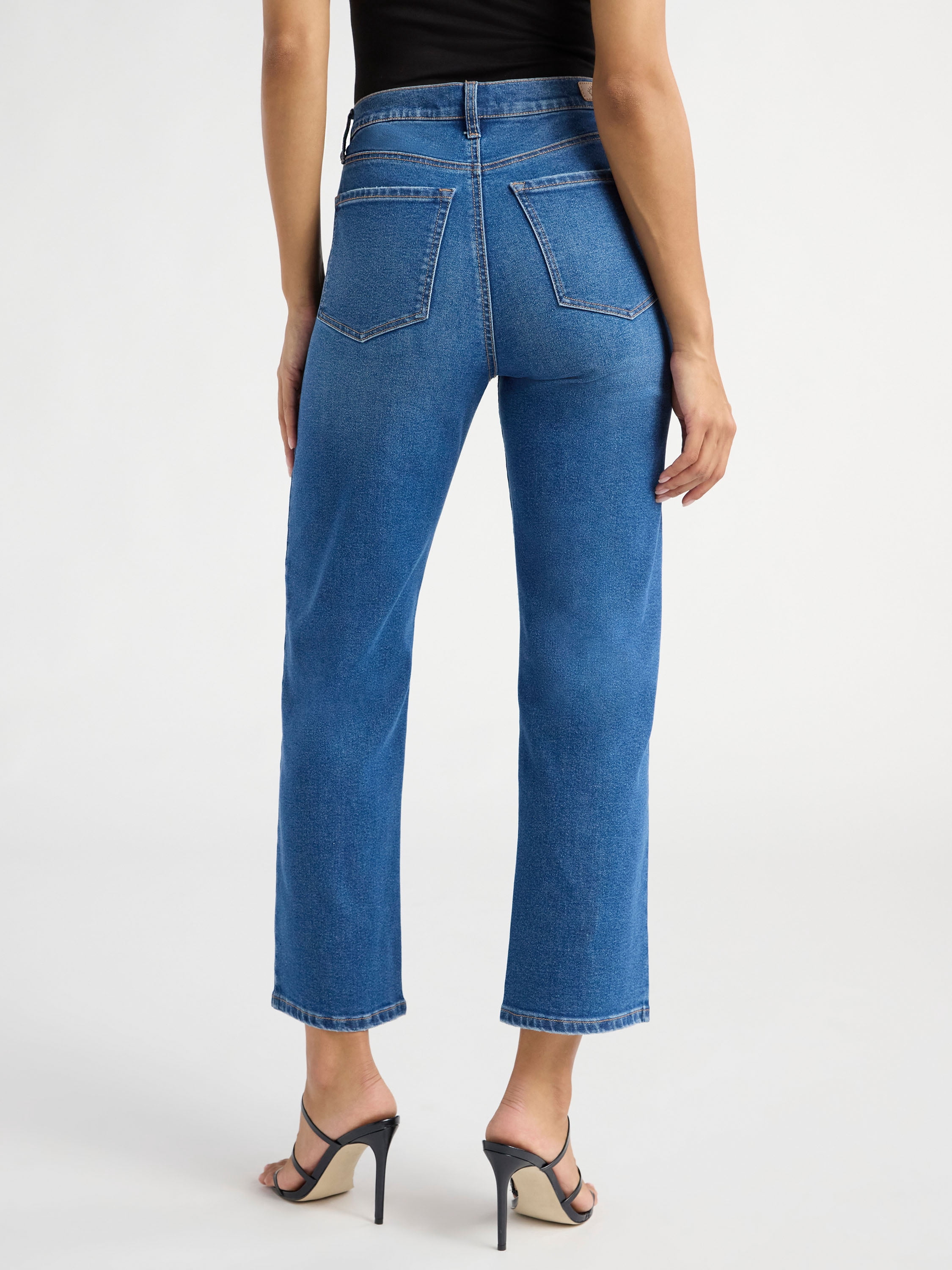 Sofia by Sofia Vergara Women's and Women's Plus Lana Relaxed Straight Super High Rise Jeans, 27" Inseam, Sizes 0-28
