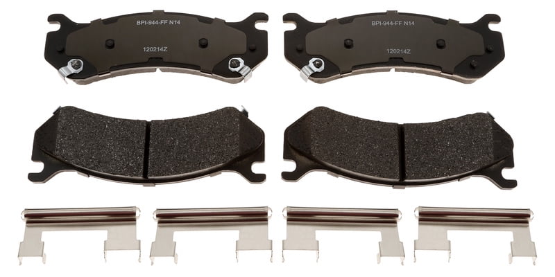 2004 2005 2006 For Chevrolet Suburban 1500 Front Semi Metallic Brake Pads