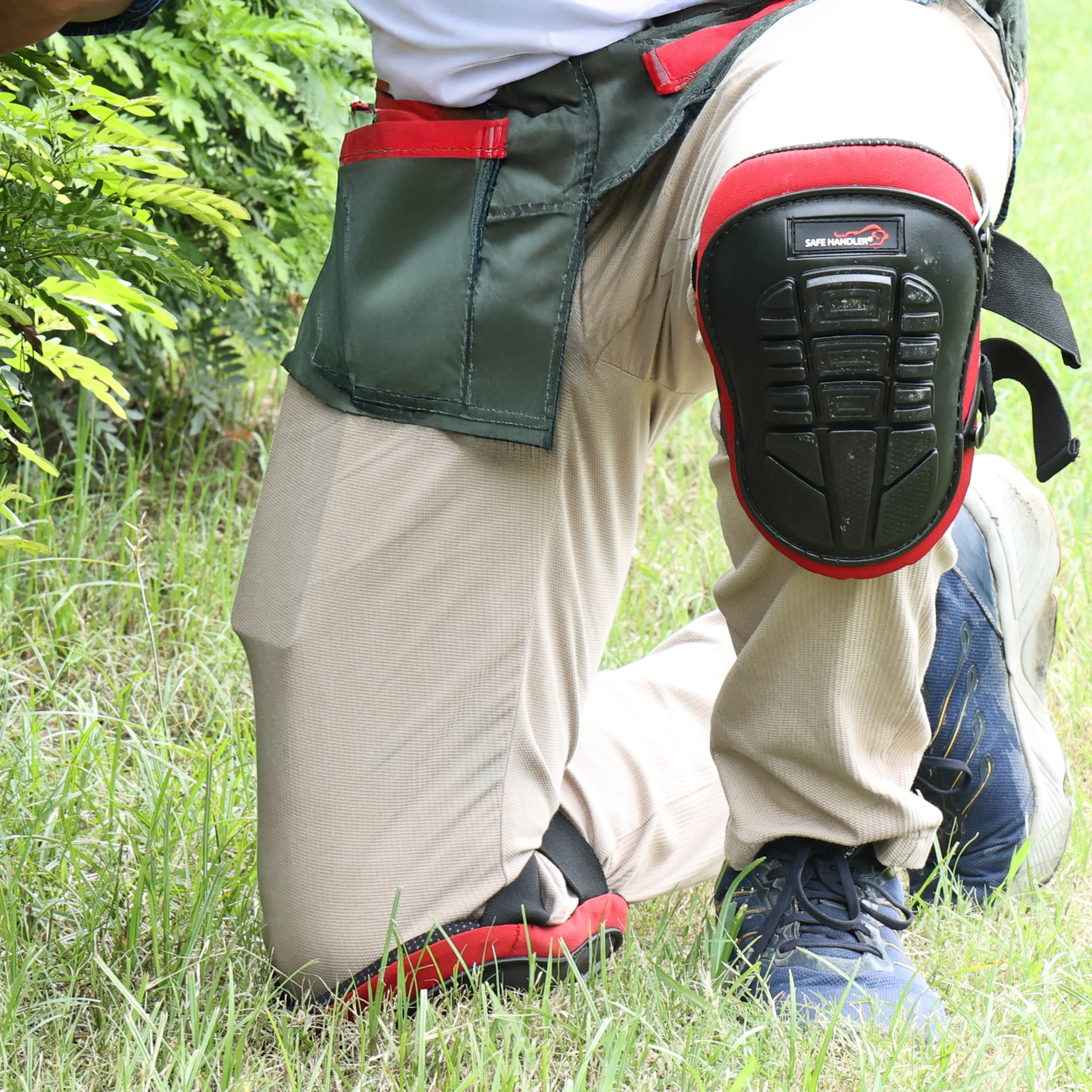 Safe Handler Gel Knee Pads with Foam Cushioning photo 2