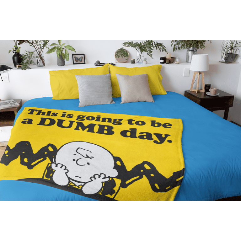 Snoopy queen size blanket hot sale