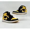 thumbnail image 1 of N I-K-E A i r-Jor-dan 1 Retro Mid New Love 2017 554724-035 Size 8.5 US, 1 of 6