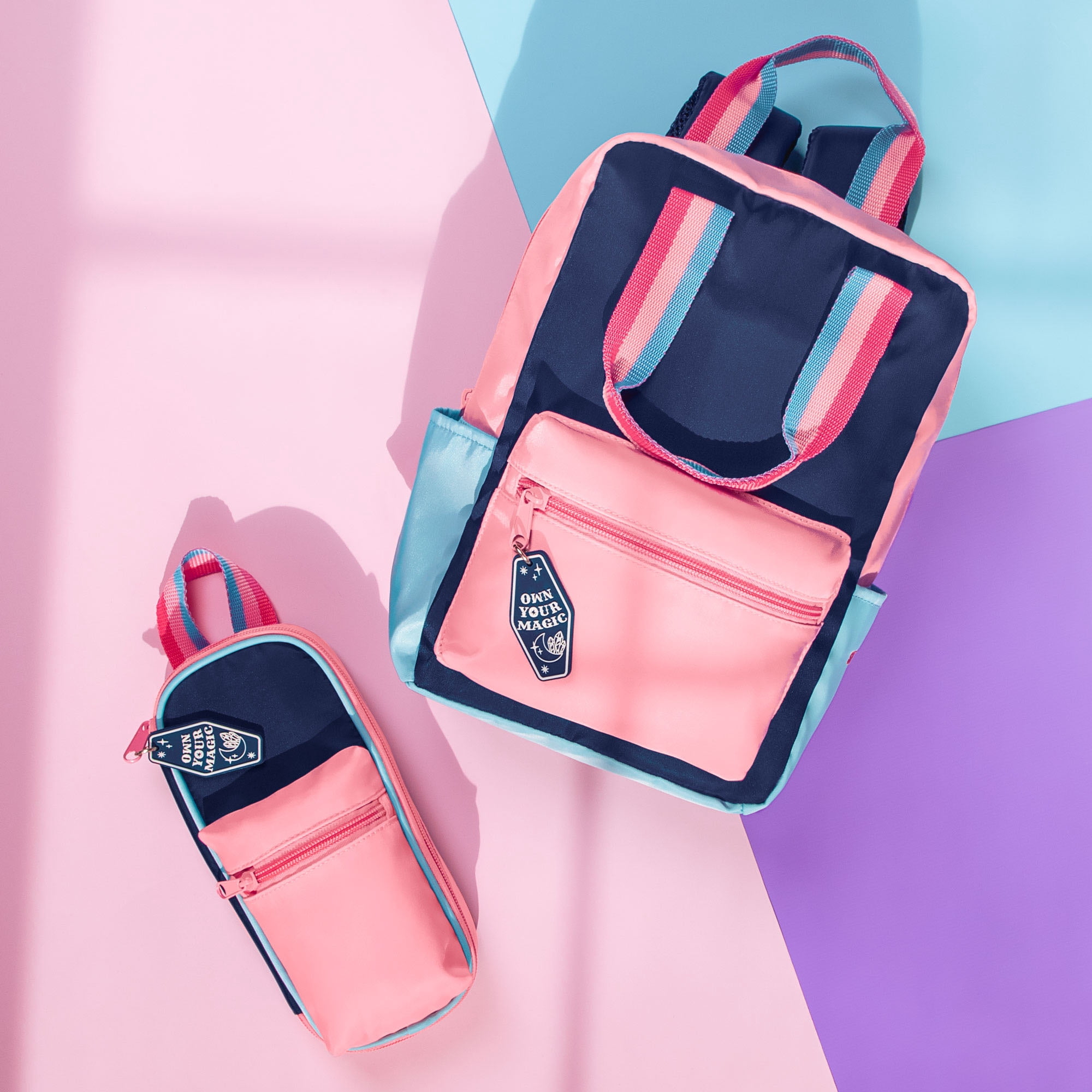 Style.Lab by Fashion Angels: Harlow Color-Block Backpack & Pouch Set - Navy & Pink - Kids Travel & School Bookbag, Stylish Retro Design, Girls-Boys