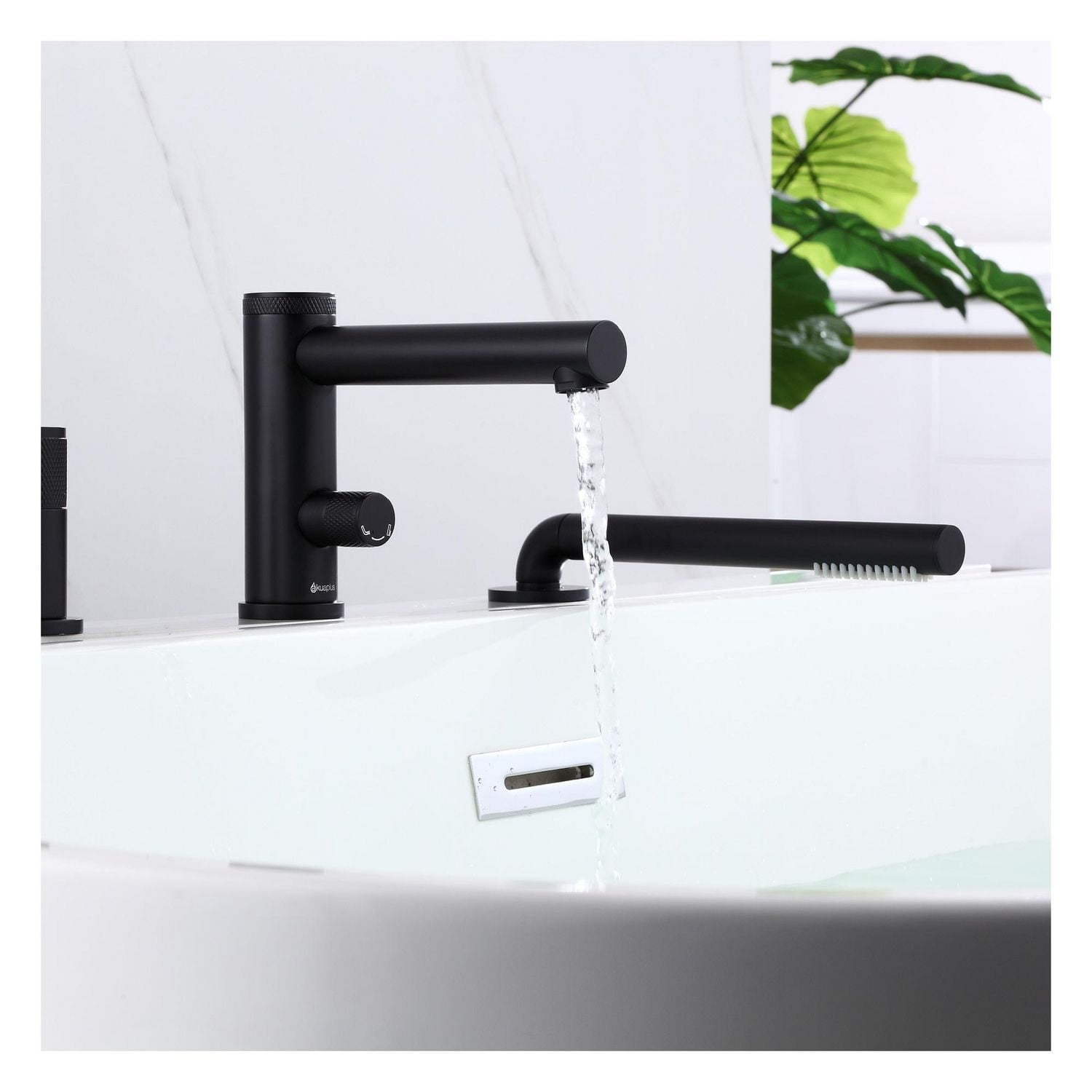akuaplus® Roman Bathtub Faucet CLAUDIA with Hand Shower in solid brass - 3 Pieces.