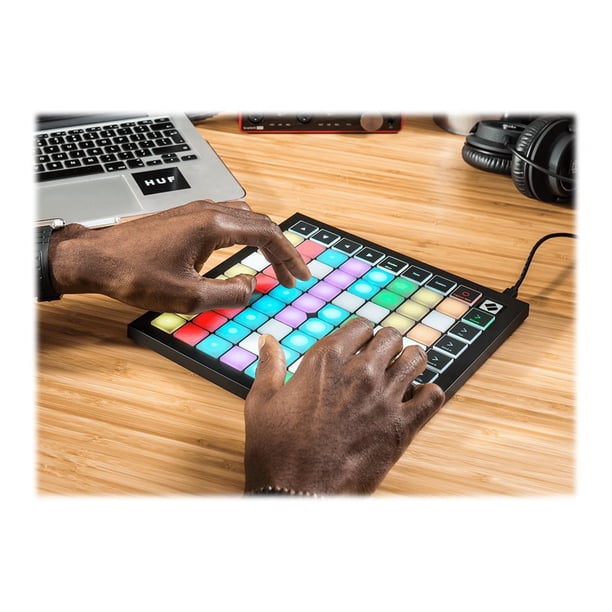 Novation Launchpad X - MIDI controller - USB - 64 drum pads
