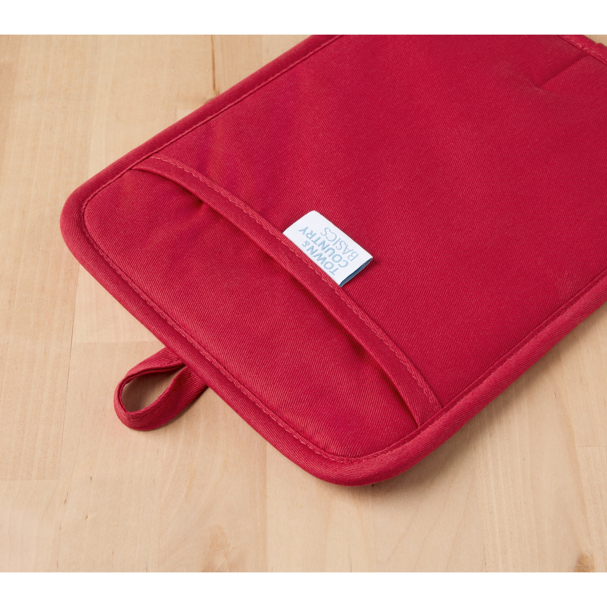 TOWN & COUNTRY BASICS Basketweave Soft Silicone Pot Holder 2-Pack Set, Heat Resistant up to 500F, Flexible Silicone, Non-Slip Grip, Red, 7.5"x10"