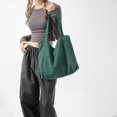 thumbnail image 3 of Bolso de mano de pana para mujer Bolso de hombro Bolso hobo de color sólido con hombro grande (verde), 3 of 7