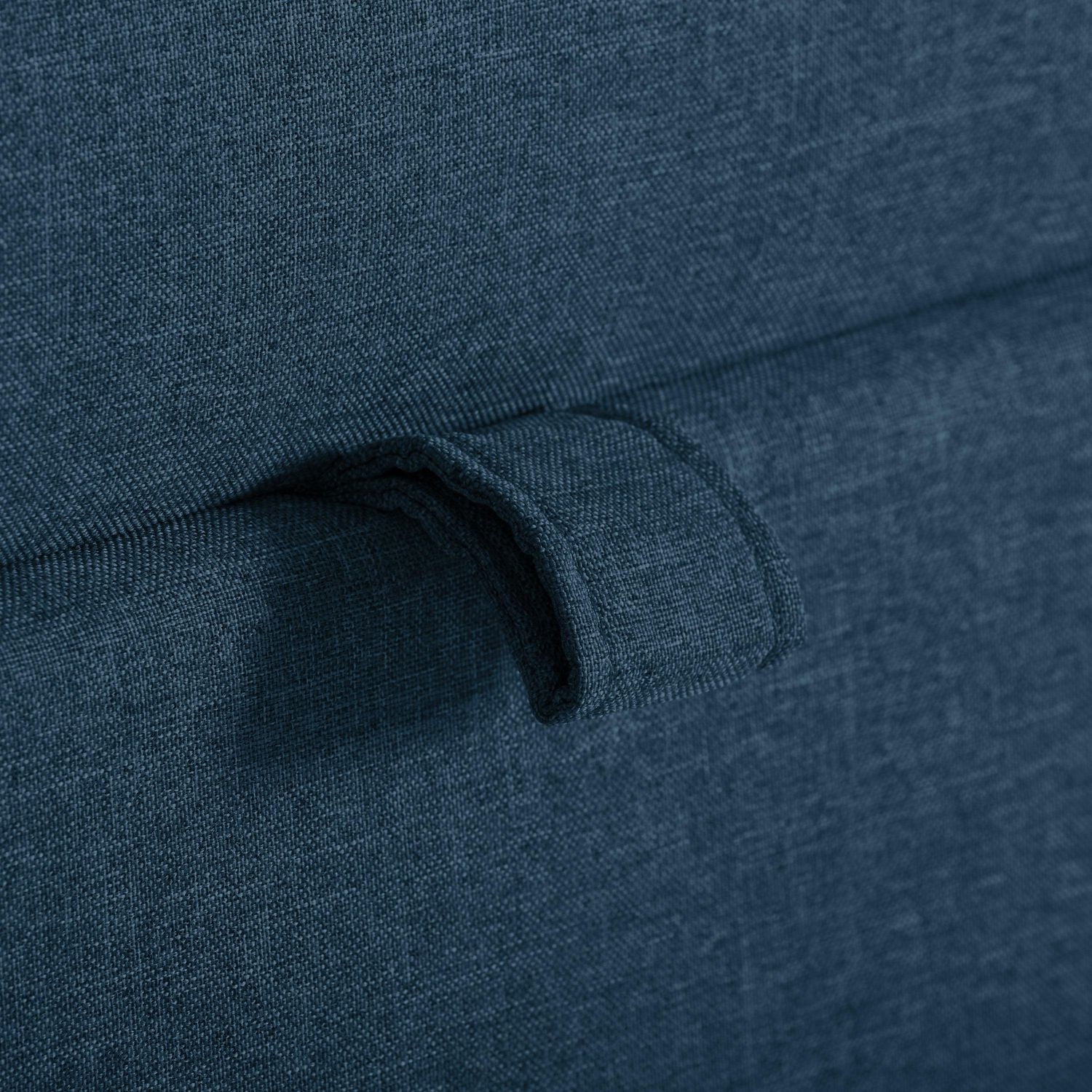 Grand pouf capitonné en tissu Aubin de CorLiving avec rangement et pieds en bois