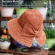 thumbnail image 5 of Qarigey Lady Summer Sombrero de paja Bowknot Floppy Wide Brim Sun Hats Playa Deporte Ahuecado Plegable De moda para damas adultas Sombreros Naranja M (56-58 cm), 5 of 6