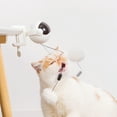 thumbnail image 2 of Pelota eléctrica interactiva divertida para gatos, rompecabezas automático de elevación, juguetes con bolas de pelo extraíbles, color blanco, 2 of 13
