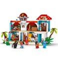 thumbnail image 3 of LEGO Disney Classic La maison sur la plage de Lilo et Stitch 43268 Ensemble de construction (834 pièces), 3 of 6