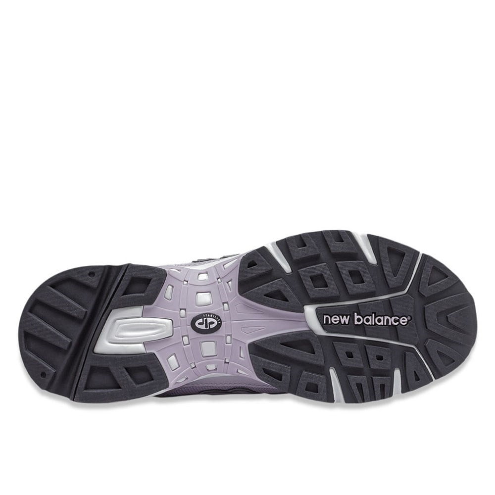 fragrance new balance 827 feminino