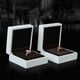 thumbnail image 4 of Jumpingount Caja de anillo Organizador cuadrado Pantalla Sostener Llevar Caja de joyería Embalaje Joyas Regalo de boda Presente Ligero Ropa, zapatos y accesorios Miscelánea Jumpingount  AP018020-00, 4 of 6
