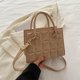 thumbnail image 4 of Bolso informal de moda para mujer, bolso de hombro, bolso de mensajero, cartera, bolso de hombro de PU, 4 of 6