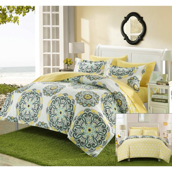 2/3 Piece Majorca Super soft microfiber Large Printed Medallion REVERSIBLE with Geometric Printed Backing Duvet Set