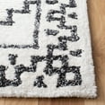 thumbnail image 4 of SAFAVIEH Casablanca Lidija Geometric Area Rug, Ivory/Black, 6' x 9', 4 of 11