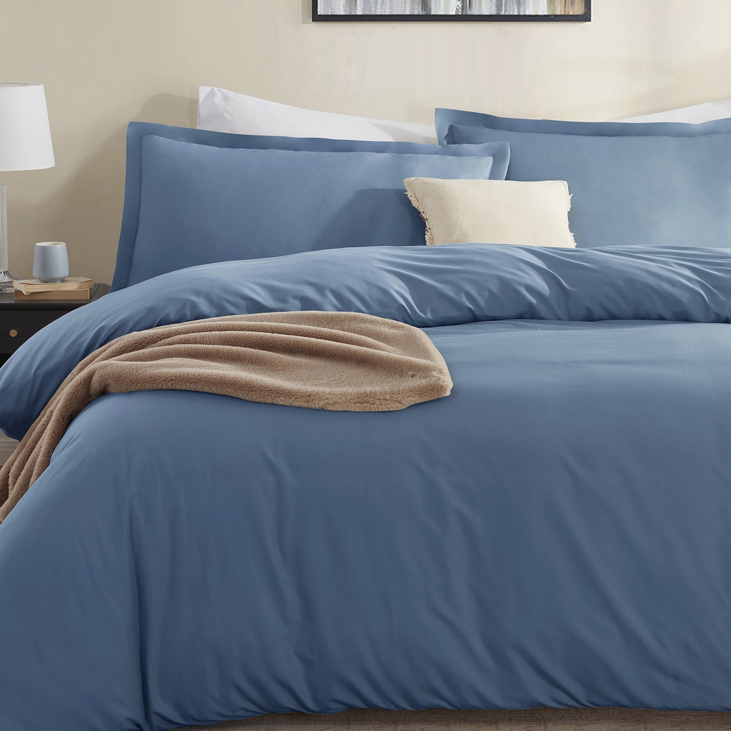Virtu 3pc Duvet Cover Set, Luxury Microfiber Duvet Cover Cal King with Pillow Shams, Blue Heaven