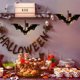 thumbnail image 1 of pstuiky Luces LED de Halloween con pilas decoración de Halloween letrero colgante para puerta para interior y exterior jardín y patio., 1 of 6