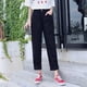 thumbnail image 1 of Video pequeño de tres estándares de tiro real Pantalones harén de nueve puntos ajustados y holgados de estilo coreano elegantes para mujer Pantalones casuales de rábano que combinan con todo, 1 of 6