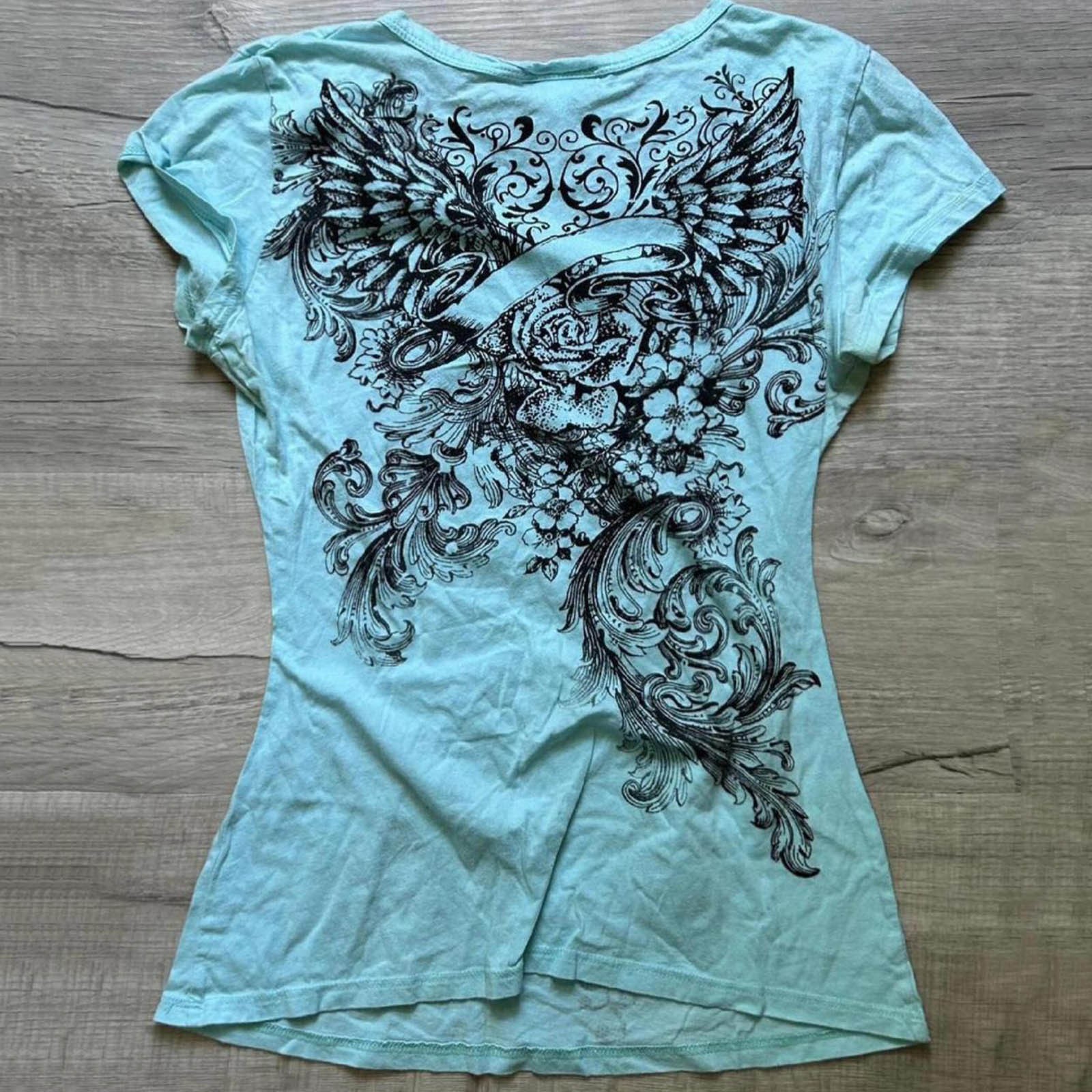 Playeras grunge para mujer, estilo 2000s vintage con gráficos, manga corta, tops góticos, ropa emo y urbana 6