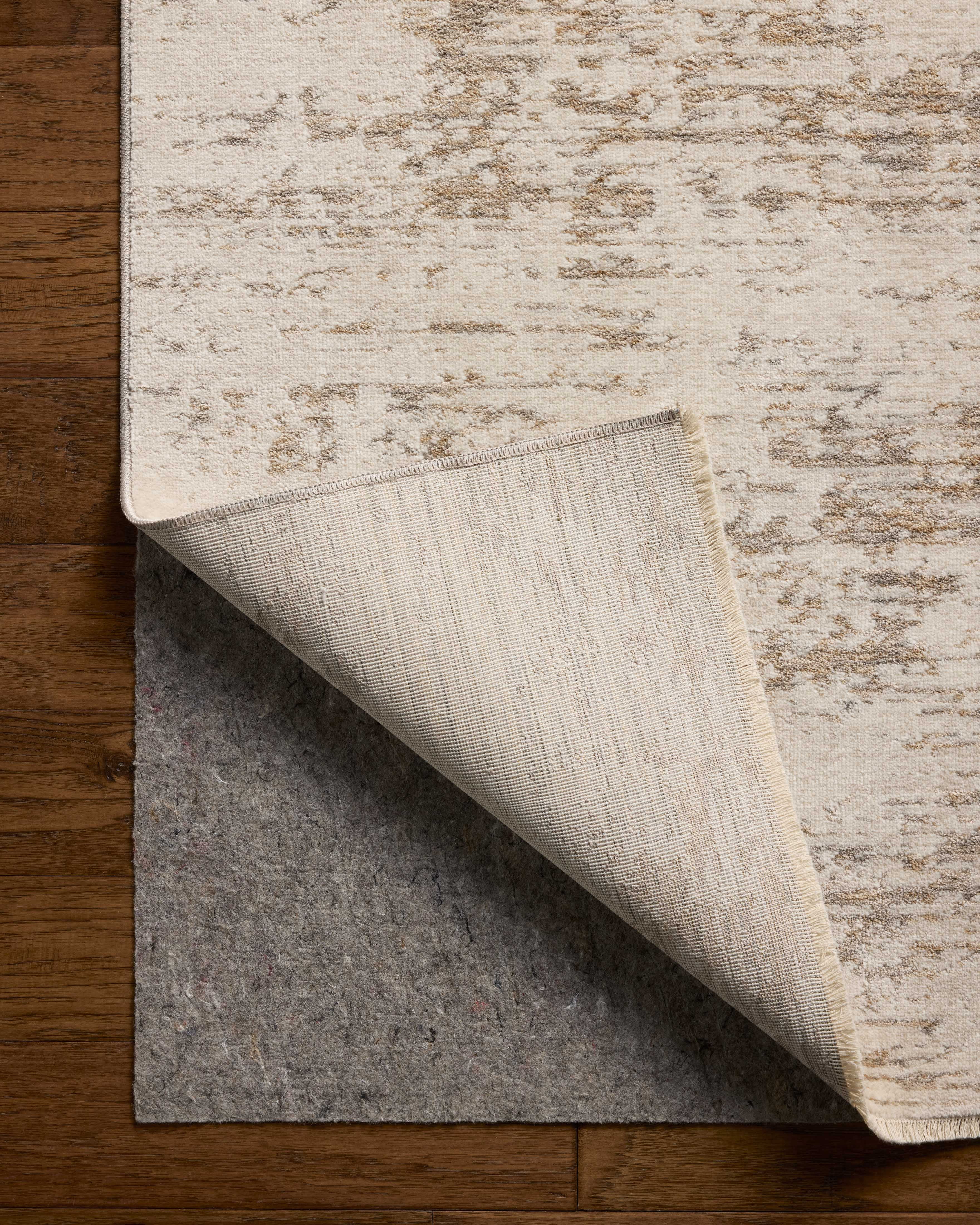 Loloi Nellie Dove / Natural 5'-1" x 7'-6" Area Rug